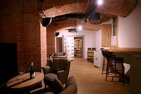 AC Hotel by Marriott Wroclaw