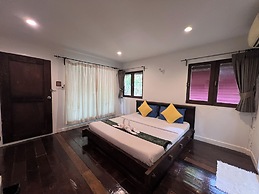 Pang Mai Resort