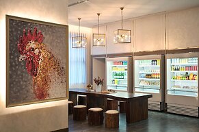 Hyatt Place Bangkok Sukhumvit 24