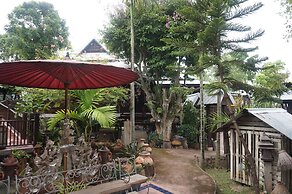 Bantunglom Resort