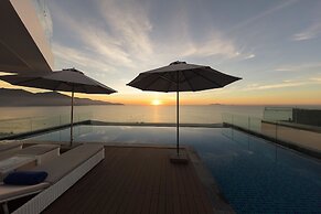 Parosand Danang Hotel