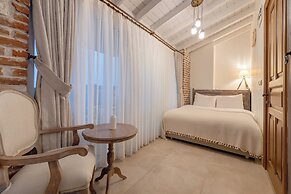 Navalia Otel