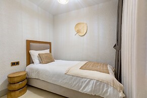 Navalia Otel
