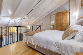 Navalia Otel