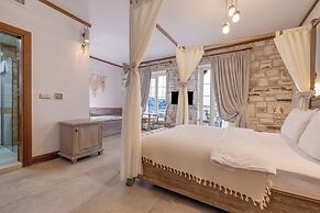 Navalia Otel