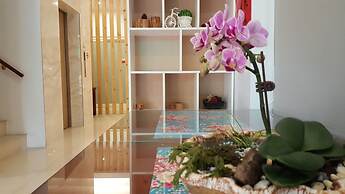 Ze Hu B&B