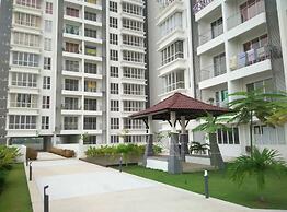 Cozy Crib at 7 Tree Seven Residence