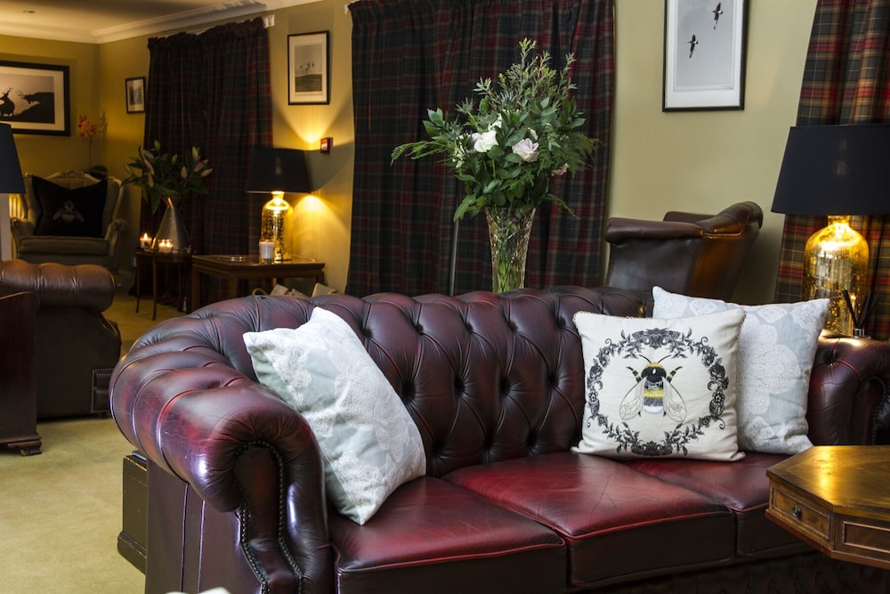 Glenegedale House