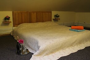 Sleep In BnB