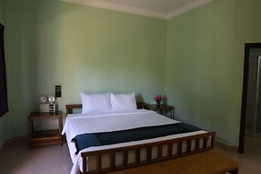 Samrith Hotel