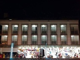 Side Palace Hotel