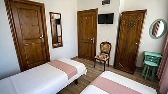 Ayisigi Otel