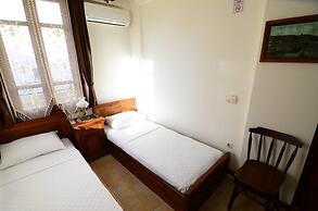Ayisigi Otel