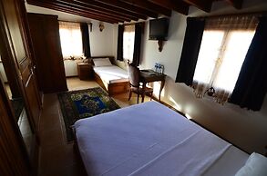 Ayisigi Otel