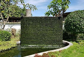 Filmthong Resort
