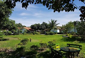Filmthong Resort