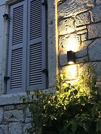 Alacati Cona Otel