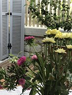 Alacati Cona Otel