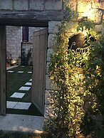 Alacati Cona Otel