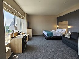 Vittoria Hotel and Suites