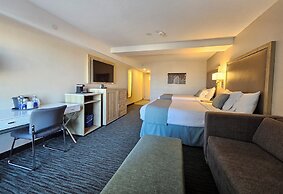 Vittoria Hotel and Suites