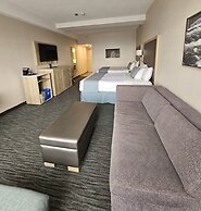Vittoria Hotel and Suites