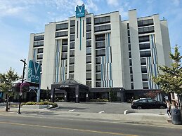 Vittoria Hotel and Suites