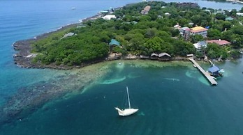 Half Moon Resort