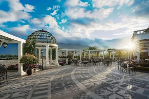 Silk Path Grand Sapa Resort & Spa