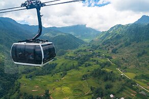 Silk Path Grand Sapa Resort & Spa