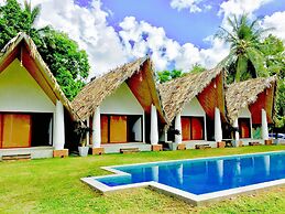 Airport resort