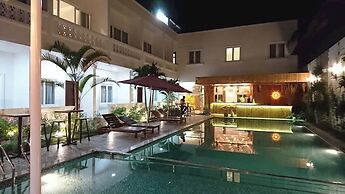 Lavender Resort