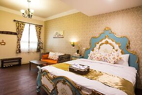 The Anderson Manor Hotel
