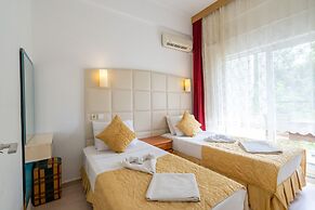 Grand Villa Sol Apart