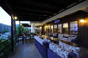 Samoy Hotel