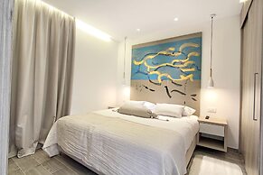 Kalamota Beach House