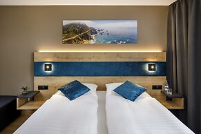 Hotel California
