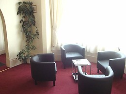 Ashwood Hotel