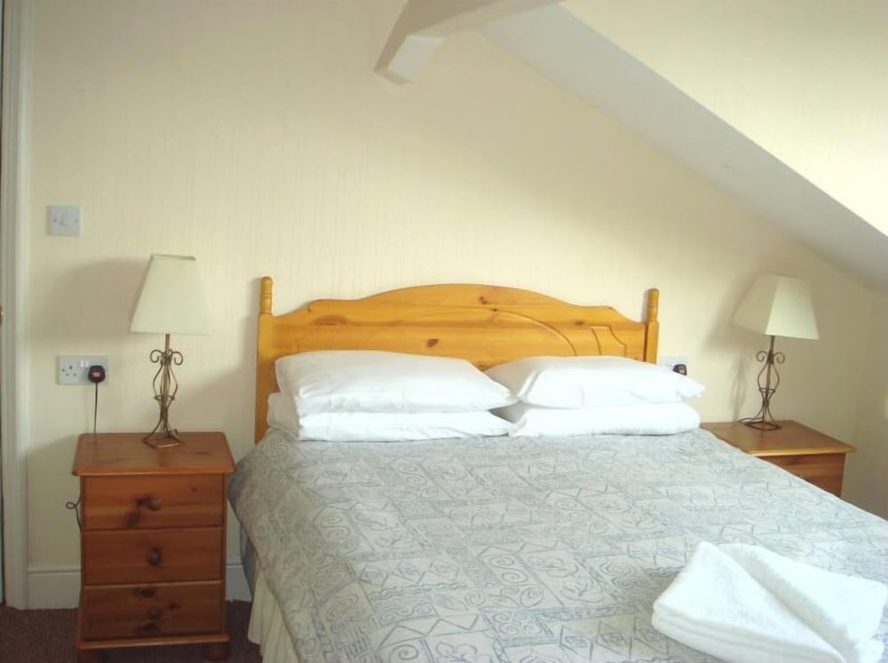 Ashwood Hotel