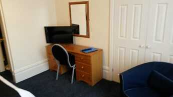 Ashwood Hotel