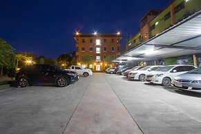 I-Home Residence and Hotel