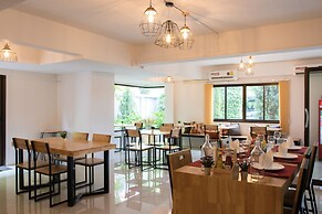 I-Home Residence and Hotel