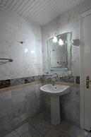 Mandalinn Hotel