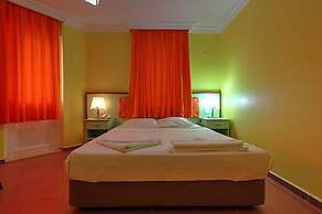 Mandalinn Hotel