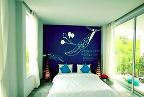 White at Sea Resort