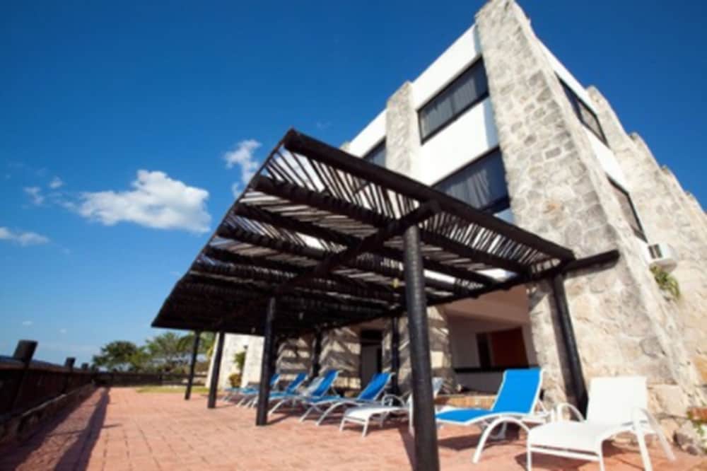Tucan Siho Playa Hotel