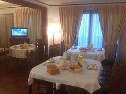 816 B&B