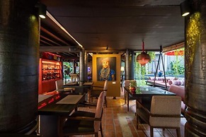 Chala Number 6 Hotel