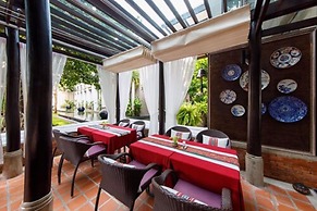 Chala Number 6 Hotel