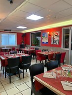 Au Petit Bonheur